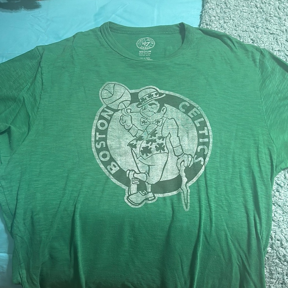 47 Green Celtics Short Sleeve Tee